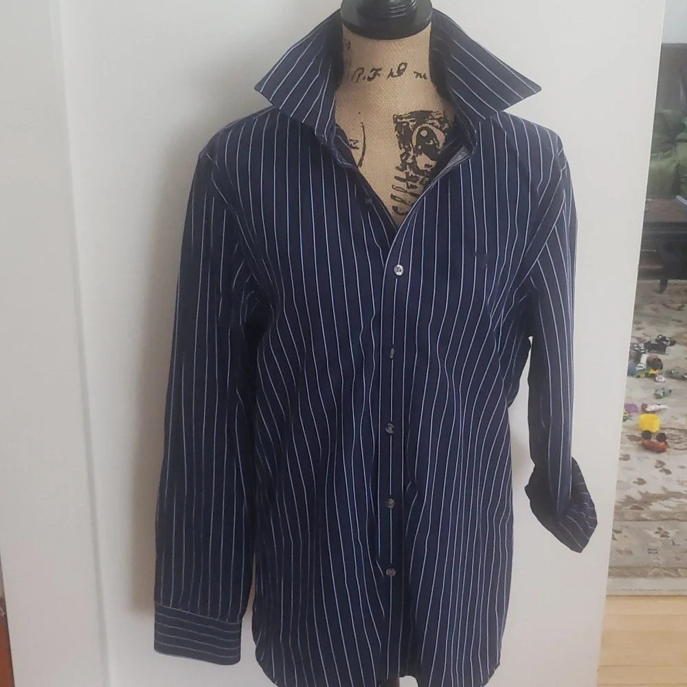 American eagle medium button up - Picture 1 of 4